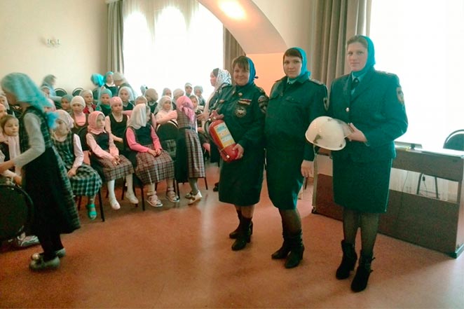 В Православной школе готовят пожарных