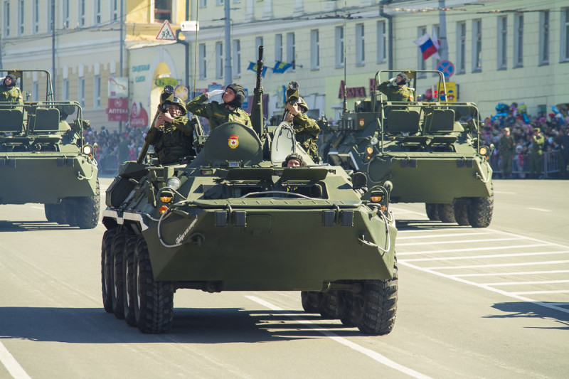 Парад Победы-2014 в Нижнем Новгороде (фото)